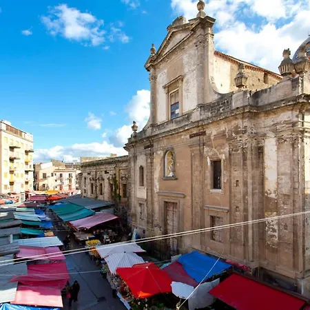 Old Town Ballaro *